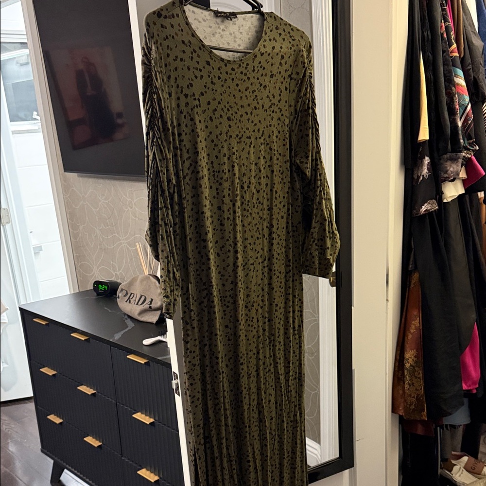 Elegant Olive Green Maxi Dress